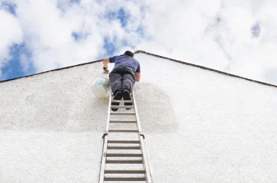 Peinture extérieure à la Chapelle-aux-Filtzméens — façades et ravalement